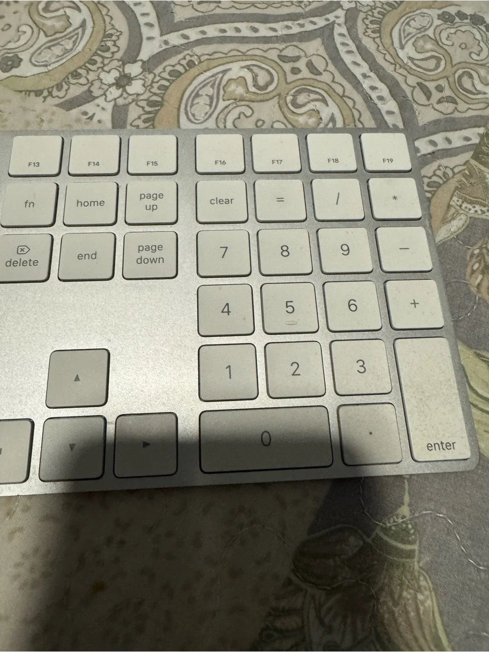 Apple Wireless Keyboard - Silver and White